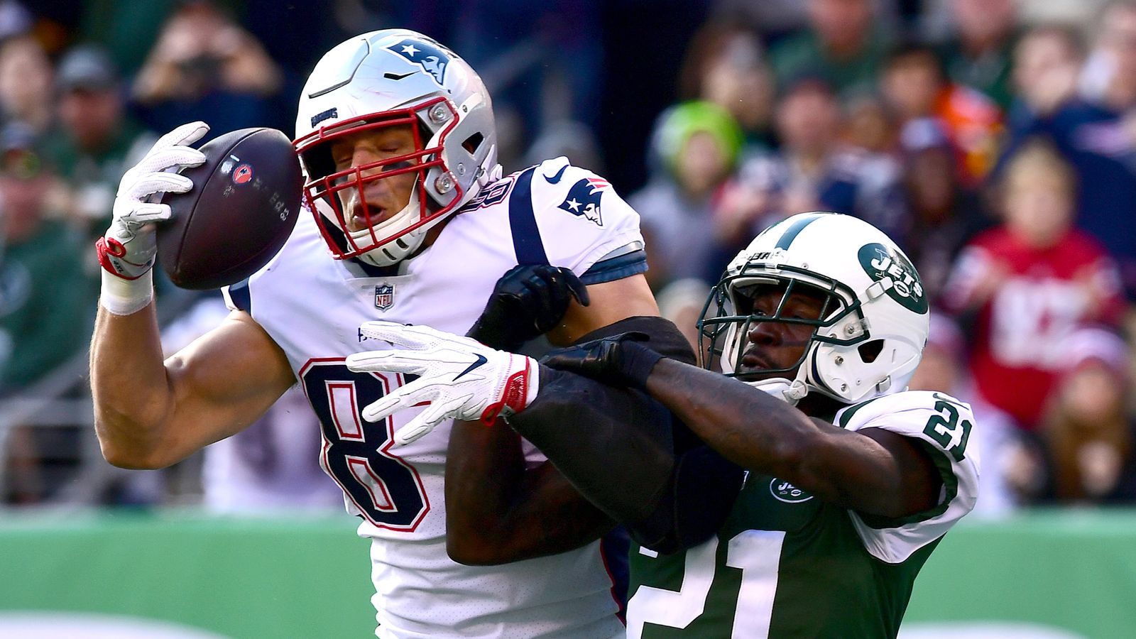 WATCH: Rob Gronkowski hauled in a stunning catch for a TD on his New  England Patriots return, NFL News