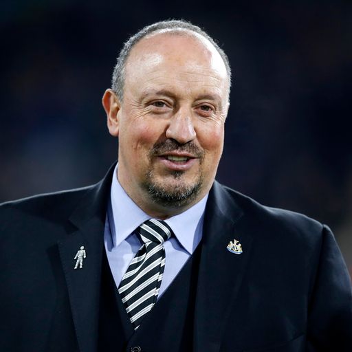 Ginola: Newcastle must back Benitez