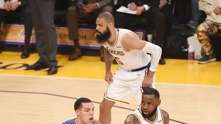 Aaron Gordon guards LeBron James