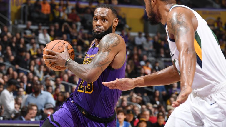 LeBron James drives to the rim against the Utah Jazz