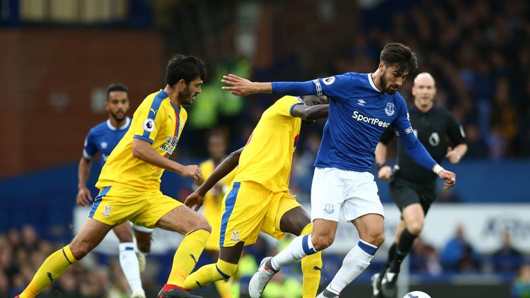  during the Premier League match between Everton FC and Crystal Palace at Goodison Park on October 21, 2018 in Liverpool, United Kingdom.