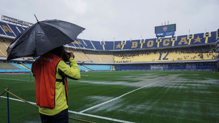 Torrential rain forced the postponement of the Copa Libertadores final 