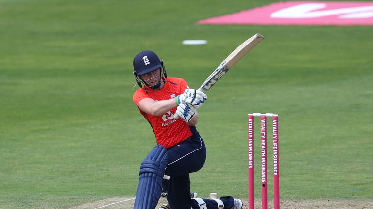 TAUNTON, ENGLAND - JUNE 20: Heather Knight of England hits out during the International T20 Tri-Series match between England Women and South Africa Women at The Cooper Associates County Ground on June 20, 2018 in Taunton, England. (Photo by Julian Herbert/Getty Images)