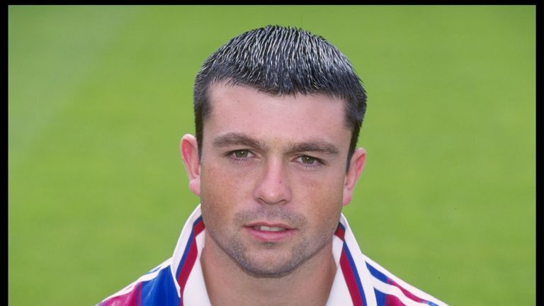 Darren Pitcher, who played for Charlton and Crystal palace has died aged 49.