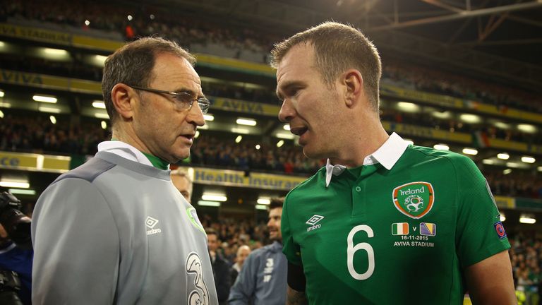 Whelan and O'Neill during the matche between Ireland and Bosnia & Herzegovina