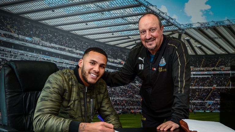 Jamaal Lascelles has signed a new six-year deal with Newcastle