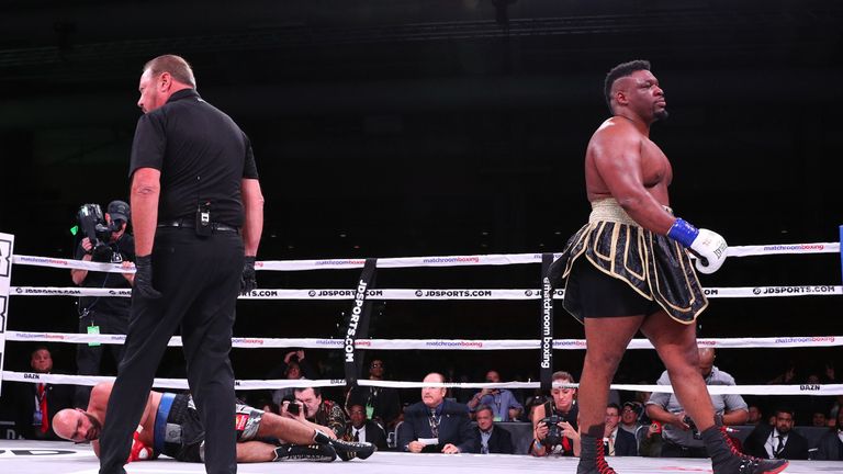 Jarrell Miller and Bogdan Dinu during their heavyweight bout  on November 17, 2018 at the Kansas Star Casino.