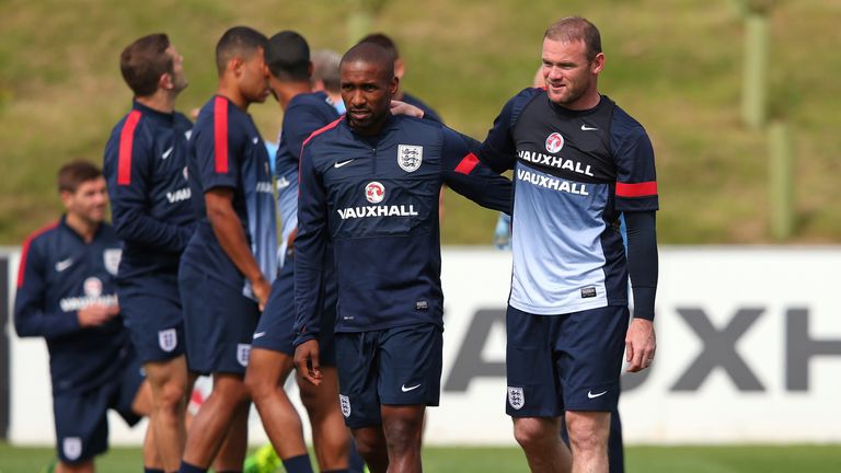 Jermain Defoe and Wayne Rooney at England training session