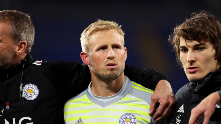 Kasper Schmeichel during the Premier League match between Cardiff City and Leicester City at Cardiff City Stadium on November 3, 2018 in Cardiff, United Kingdom.