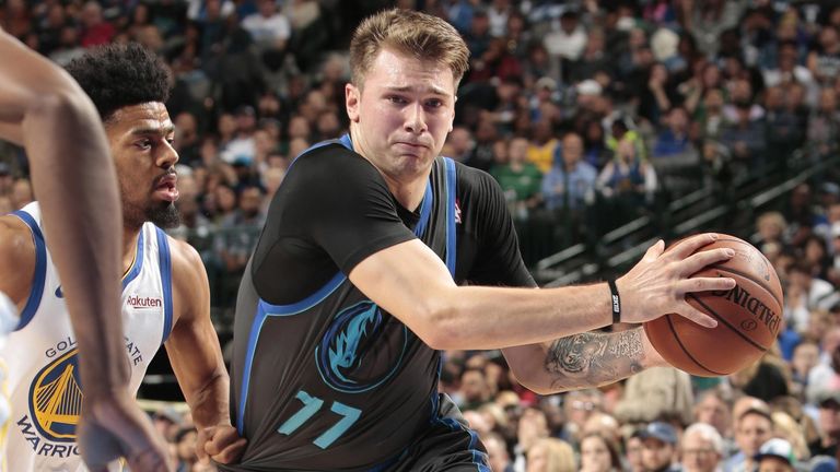 Warriors visit at Mavericks