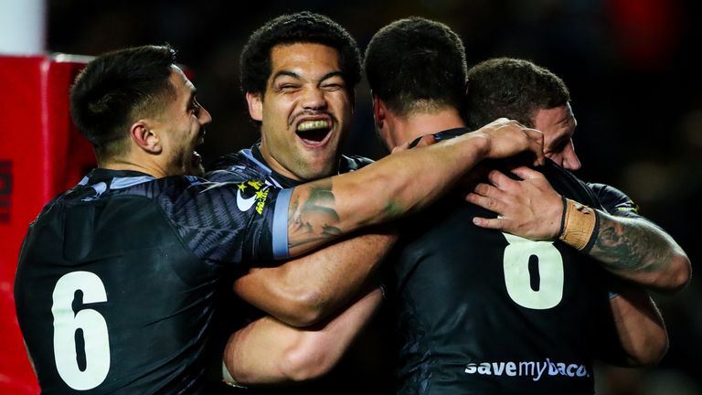 11/11/2018 - Rugby League - England vs New Zealand, Third Test - Elland Road, Leeds, England - New Zealand's Jesse Bromwich (8) celebrates his try with Kenny Bromwich, Adam Blair and Shaun Johnson.