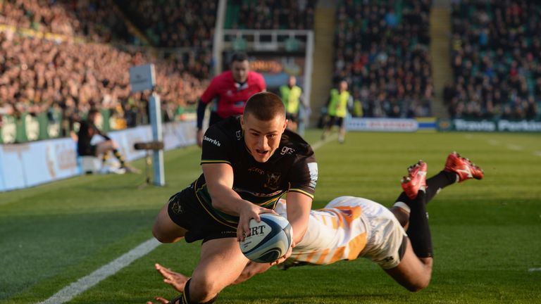 NORTHAMPTON, ENGLAND - NOVEMBER 17:  Ollie Sleightholme of Northampton Saints scoring a try on his Gallagher Premiership Rugby debut during the Gallagher Premiership Rugby match between Northampton Saints and Wasps at Franklin's Gardens on November 17, 2018 in Northampton, United Kingdom.  (Photo by Tony Marshall/Getty Images) *** Local Caption *** Ollie Sleightholme