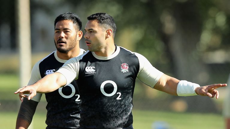 Sir Clive Woodward says he would like to see Manu Tuilagi start ahead of Ben Te'o against the All Blacks