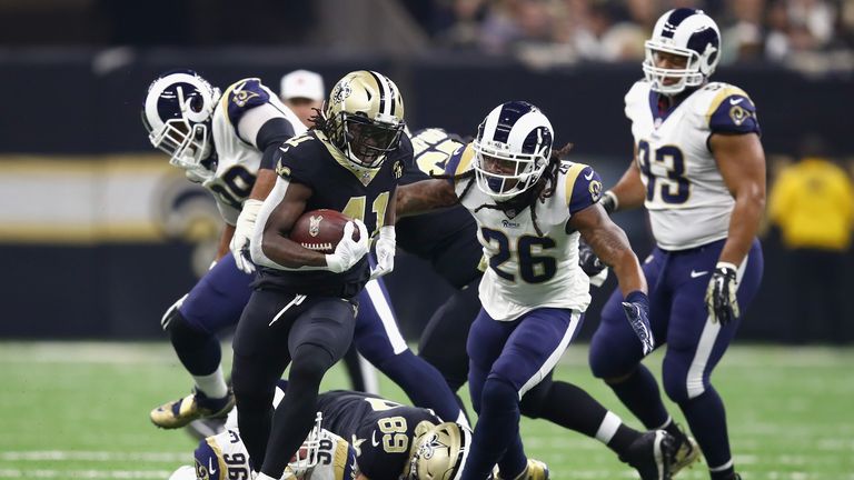 Alvin Kamara #41 of the New Orleans Saints carries the ball during the second quarter of the game against the Los Angeles Rams at Mercedes-Benz Superdome on November 4, 2018 in New Orleans, Louisiana