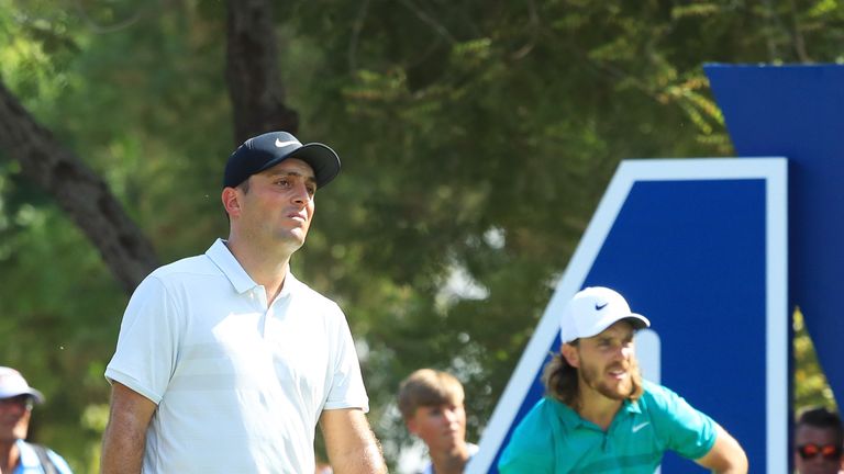 during day one of the DP World Tour Championship at Jumeirah Golf Estates on November 15, 2018 in Dubai, United Arab Emirates.