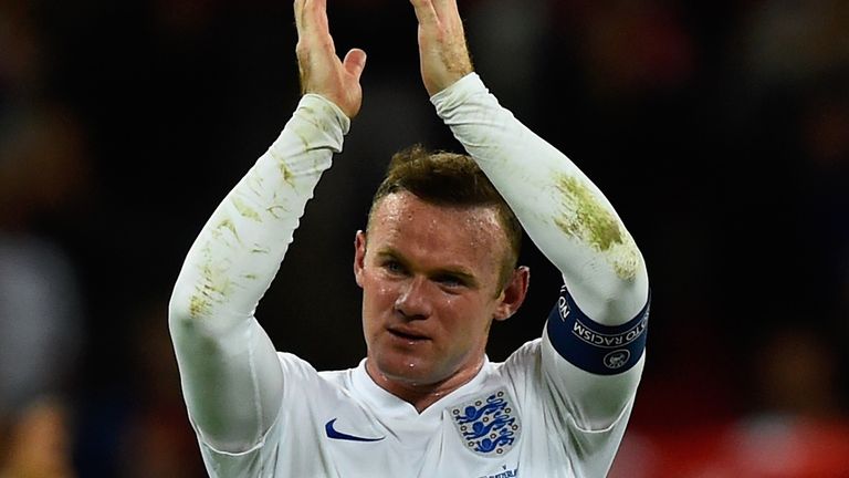 Wayne Rooney of England applauds the fans after the UEFA EURO 2016 Group E qualifying match between England and Switzerland at Wembley Stadium on September 8, 2015 in London, United Kingdom. Wayne Rooney&#39;s 50th goal breaks the record for most international goals scored for England. Sir Bobby Charlton held the record previously with 49 goals.