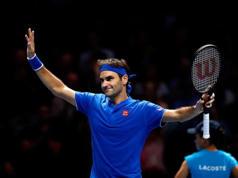 Roger Federer defeats Dominic Thiem at ATP Finals in London