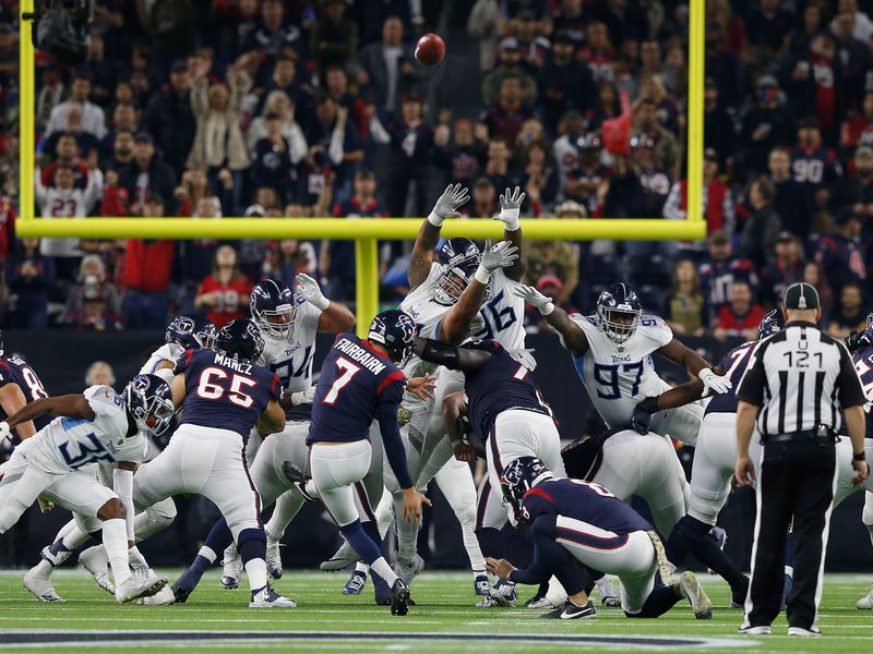 NFL: Texans lose to Titans on late field goal from Succop