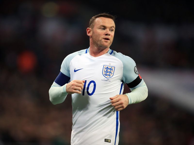 WAYNE ROONEY CAPTAIN OF ENGLAND WINS HIS 120TH,FINAL CAP FOR HIS LAST  APPEARANCE IN AN ENGLAND SHIRT, ENGLAND V USA, ENGLAND V USA Stock Photo -  Alamy