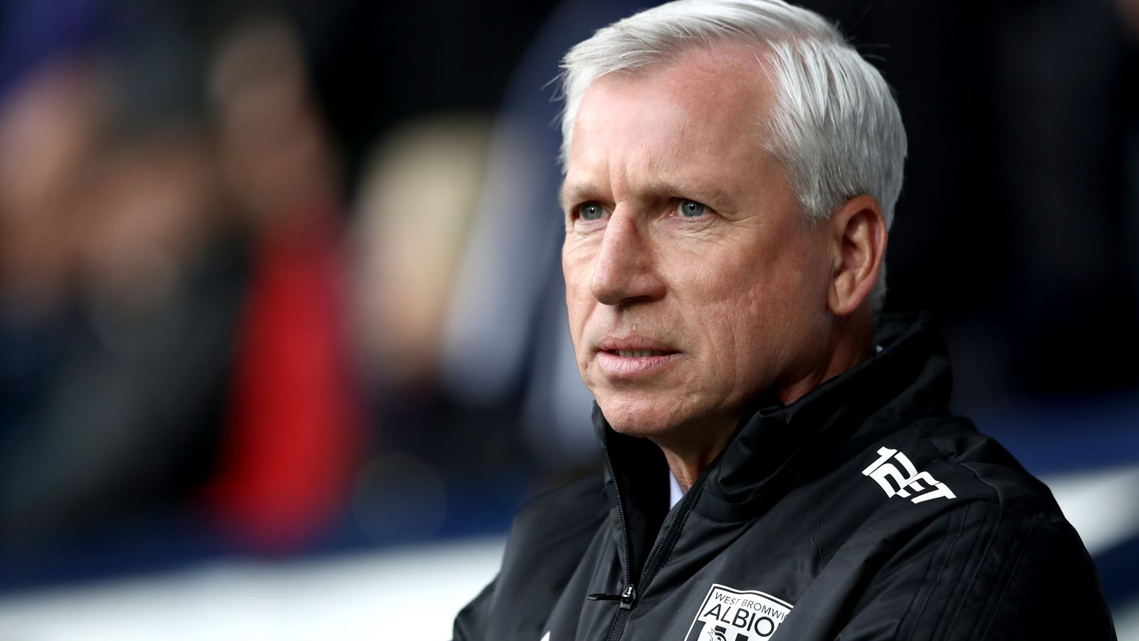 Alan Pardew - Hành Trình Của Người Truyền Lửa Trong Phòng Thay Đồ Alan Pardew – Hành Trình Của Người Truyền Lửa Trong Phòng Thay Đồ