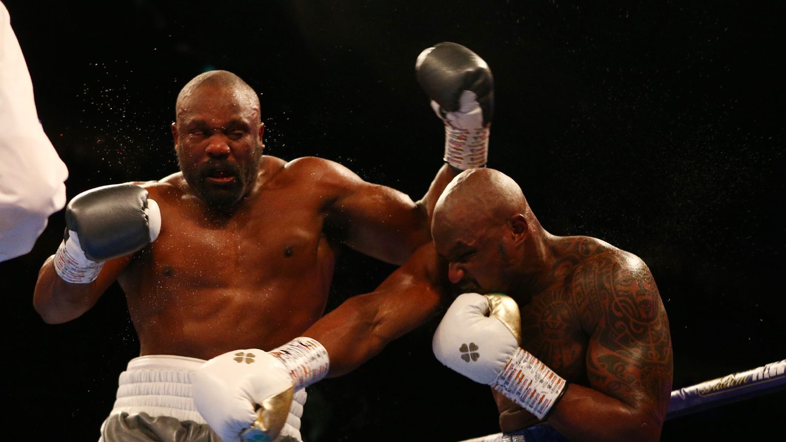 Whyte vs Chisora 2: Dillian Whyte knocks out Derek Chisora | Boxing ...