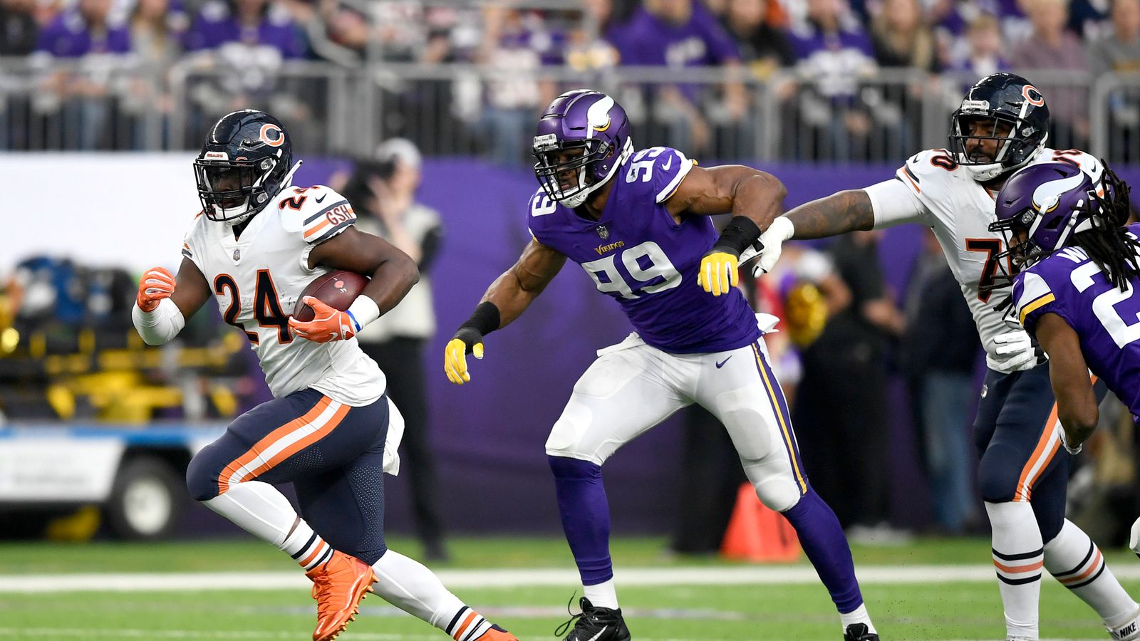 Why the Redskins should consider making a trade offer for Jordan Howard