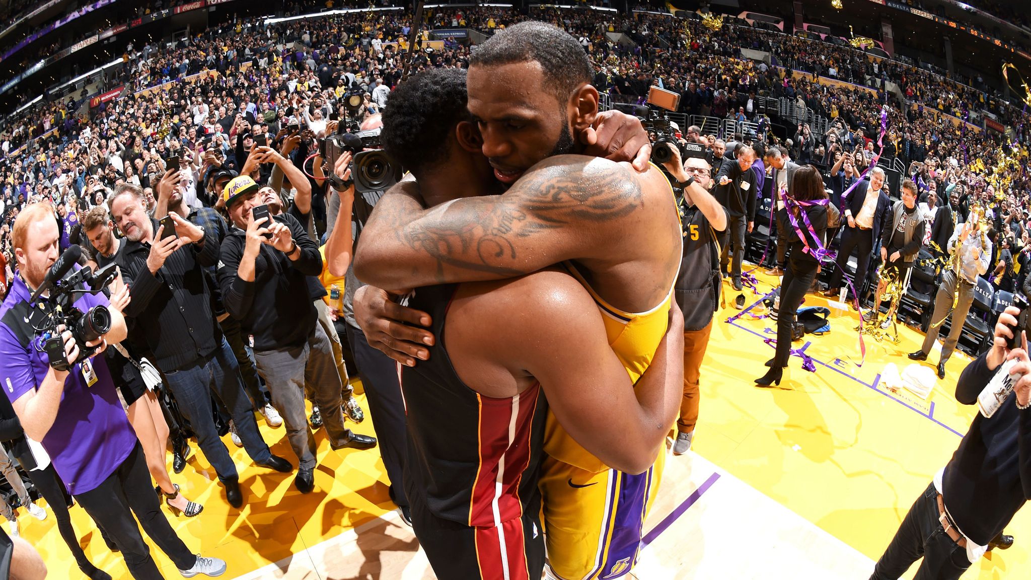 LeBron James says NBA will miss Dwyane Wade after best friends face off