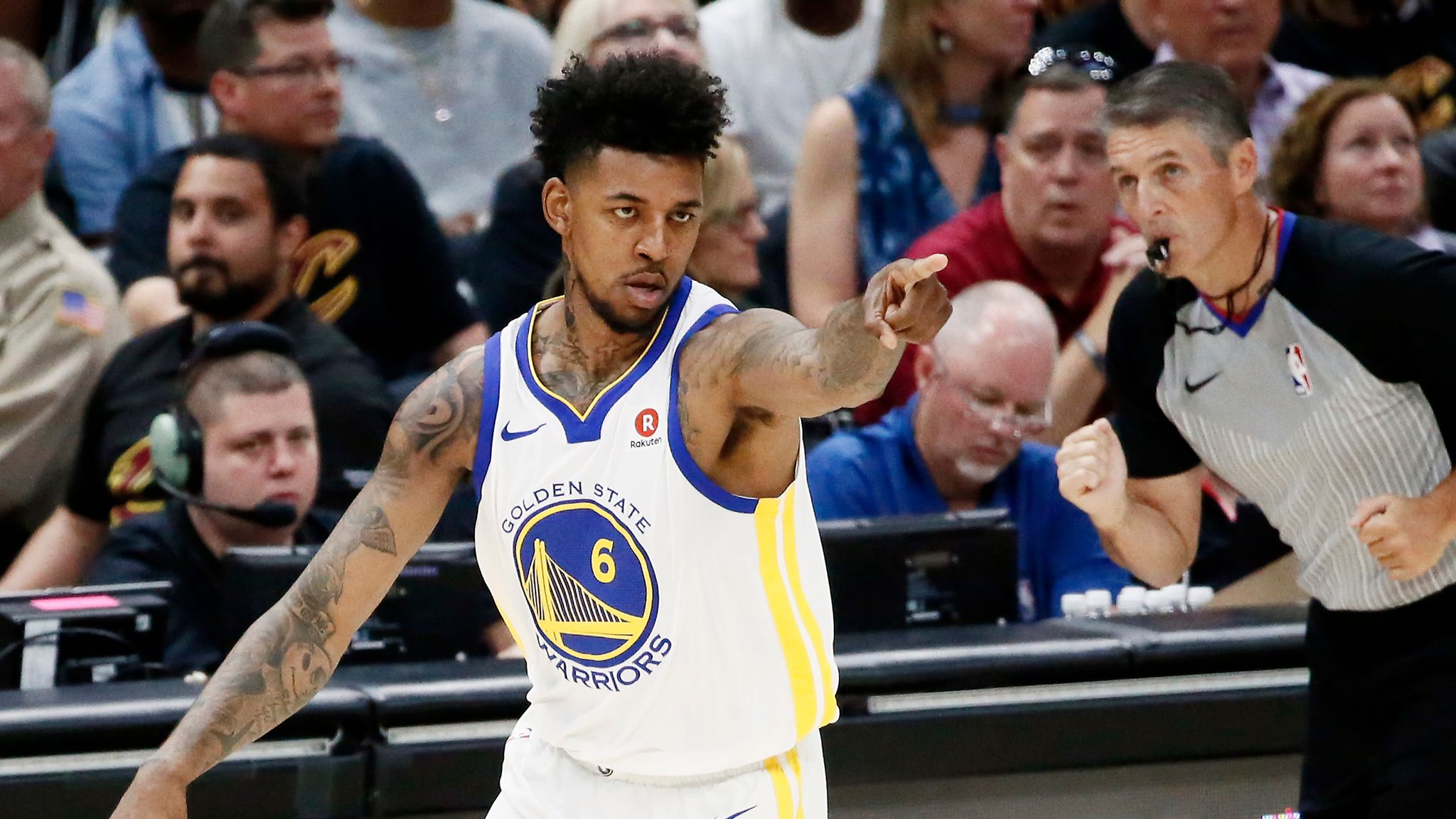 Denver Nuggets sign free agent forward Nick Young
