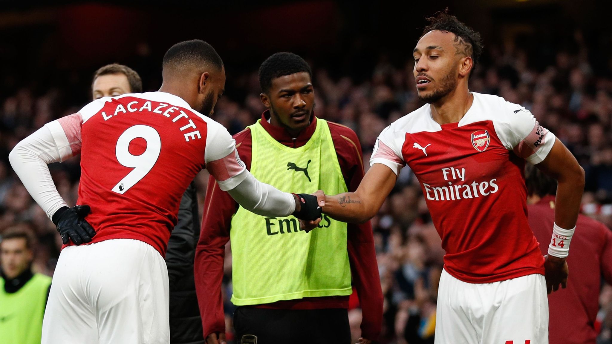 Arsenal 4 - 2 Tottenham - Match Report & Highlights