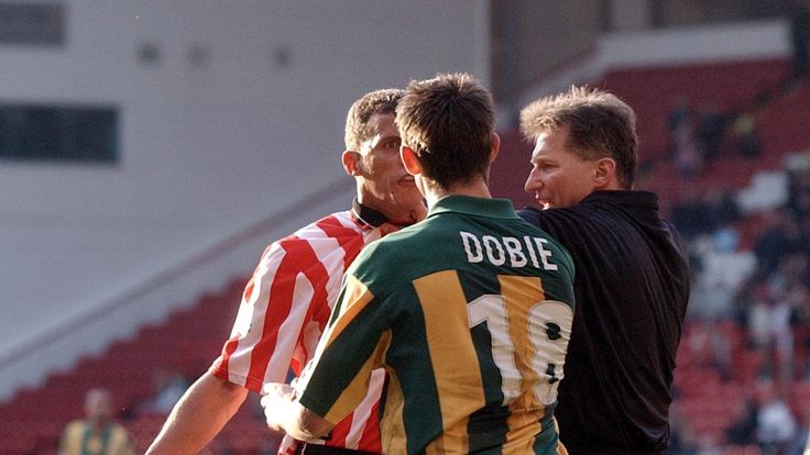 Keith Curle and Scott Dobie square up during the Battle of Bramall Lane between Sheffield United and West Brom in 2002