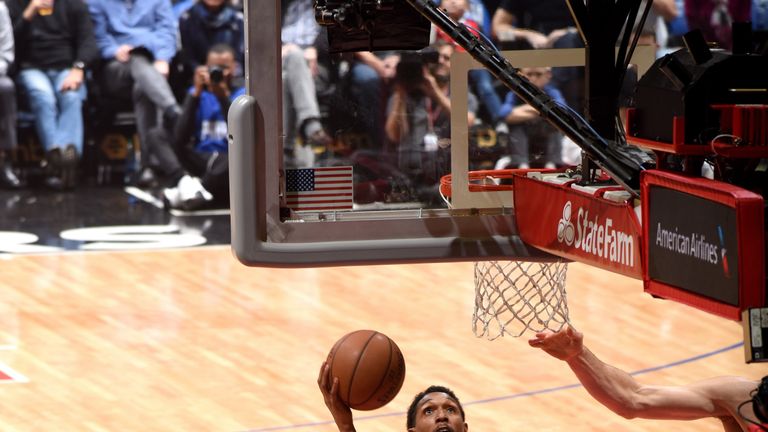 Lou Williams drives to the hoop against Sacramento