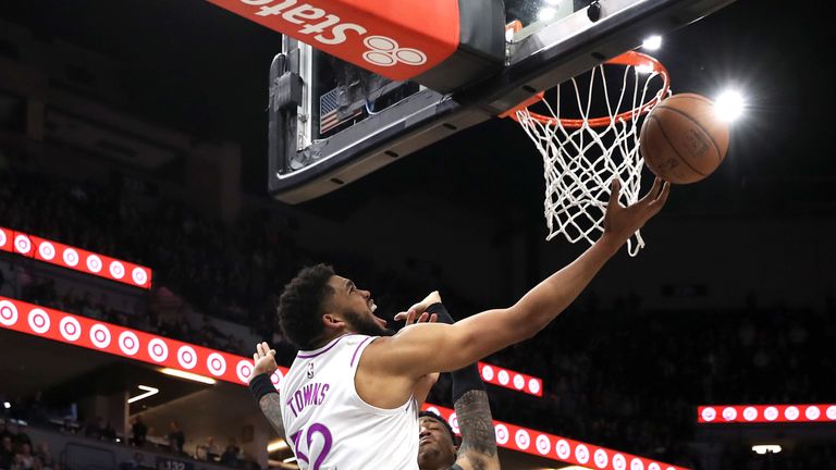 Hawks v Timberwolves