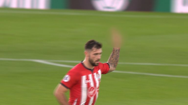 Charlie Austin reacts after being substituted against Manchester City