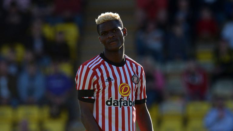 Sunderland's Didier N'Dong will move to Ligue 1 in January