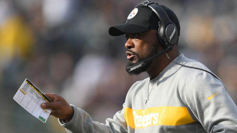 OAKLAND, CA - DECEMBER 09:  Head coach Mike Tomlin of the Pittsburgh Steelers looks on from the sidelines against the Oakland Raiders during an NFL football game at Oakland-Alameda County Coliseum on December 9, 2018 in Oakland, California.  (Photo by Thearon W. Henderson/Getty Images) *** Local Caption *** Mike Tomlin