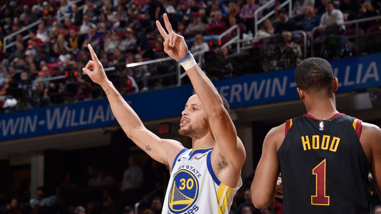 CLEVELAND, OH - DECEMBER 5:  Stephen Curry #30 of the Golden State Warriors reacts against the Cleveland Cavaliers on December 5, 2018 at Quicken Loans Arena in Cleveland, Ohio. NOTE TO USER: User expressly acknowledges and agrees that, by downloading and/or using this Photograph, user is consenting to the terms and conditions of the Getty Images License Agreement. Mandatory Copyright Notice: Copyright 2018 NBAE (Photo by David Liam Kyle/NBAE via Getty Images)