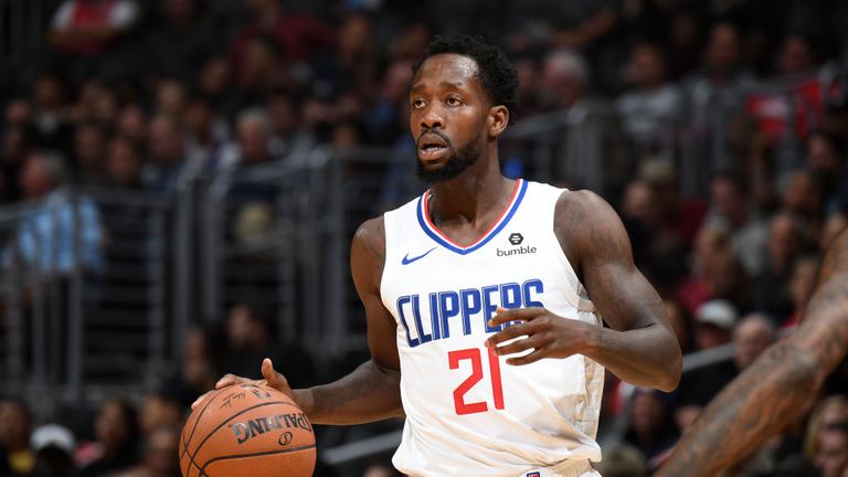 Patrick Beverley of the LA Clippers handles the ball against the Phoenix Suns