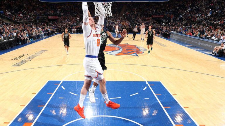 Top 10 plays from saturday night