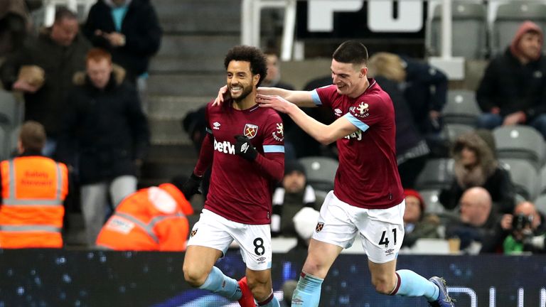  during the Premier League match between Newcastle United and West Ham United at St. James Park on December 1, 2018 in Newcastle upon Tyne, United Kingdom.