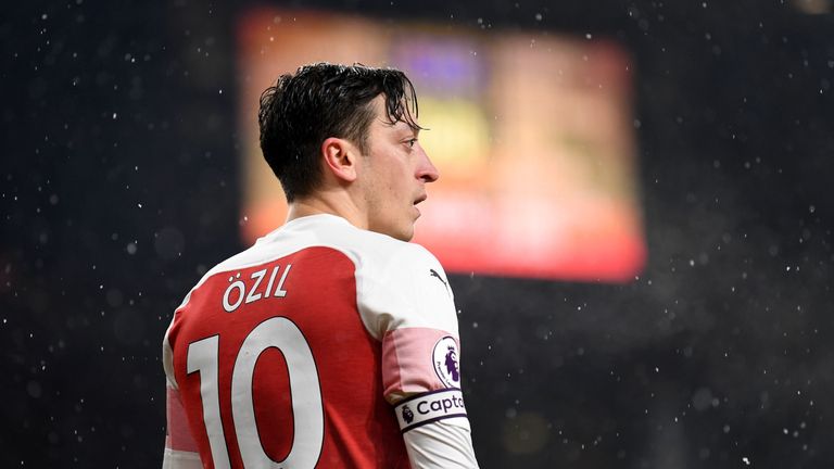 There is no place for Mesut Ozil in Unai Emery’s philosophy because he cannot be trusted, John Cross told the Sunday Supplement
