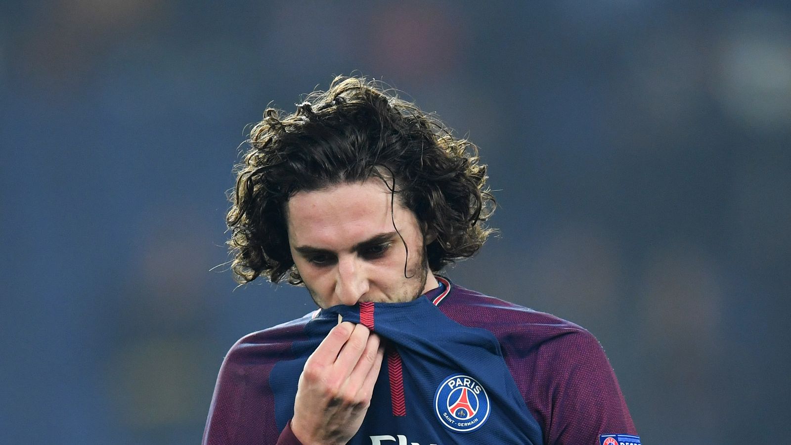 PSG's Adrien Rabiot attracting interest from Bayern Munich and Barcelona |  Football News | Sky Sports, image size:1600x900