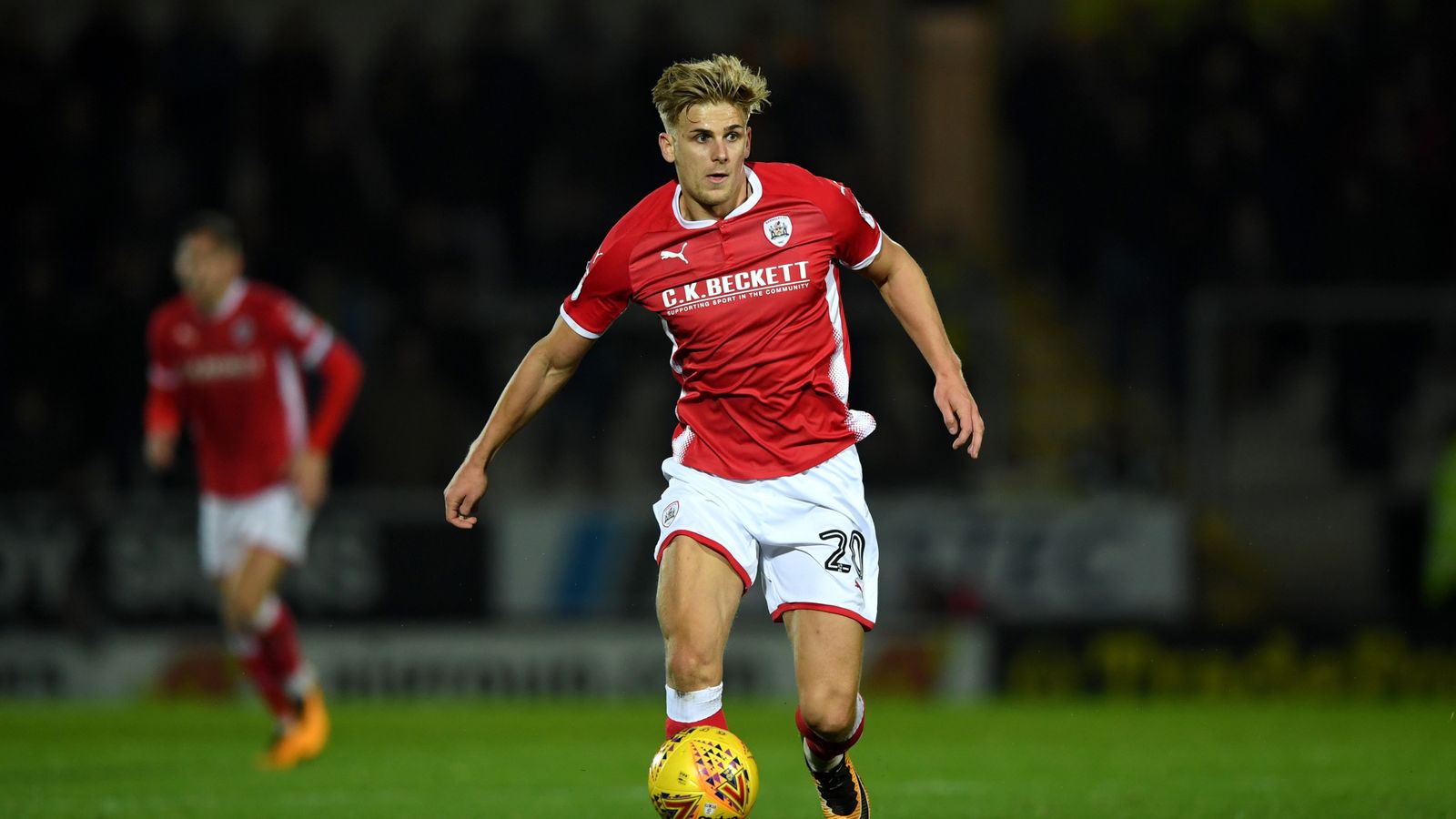 Brad Potts joins Preston North End from Barnsley for undisclosed fee