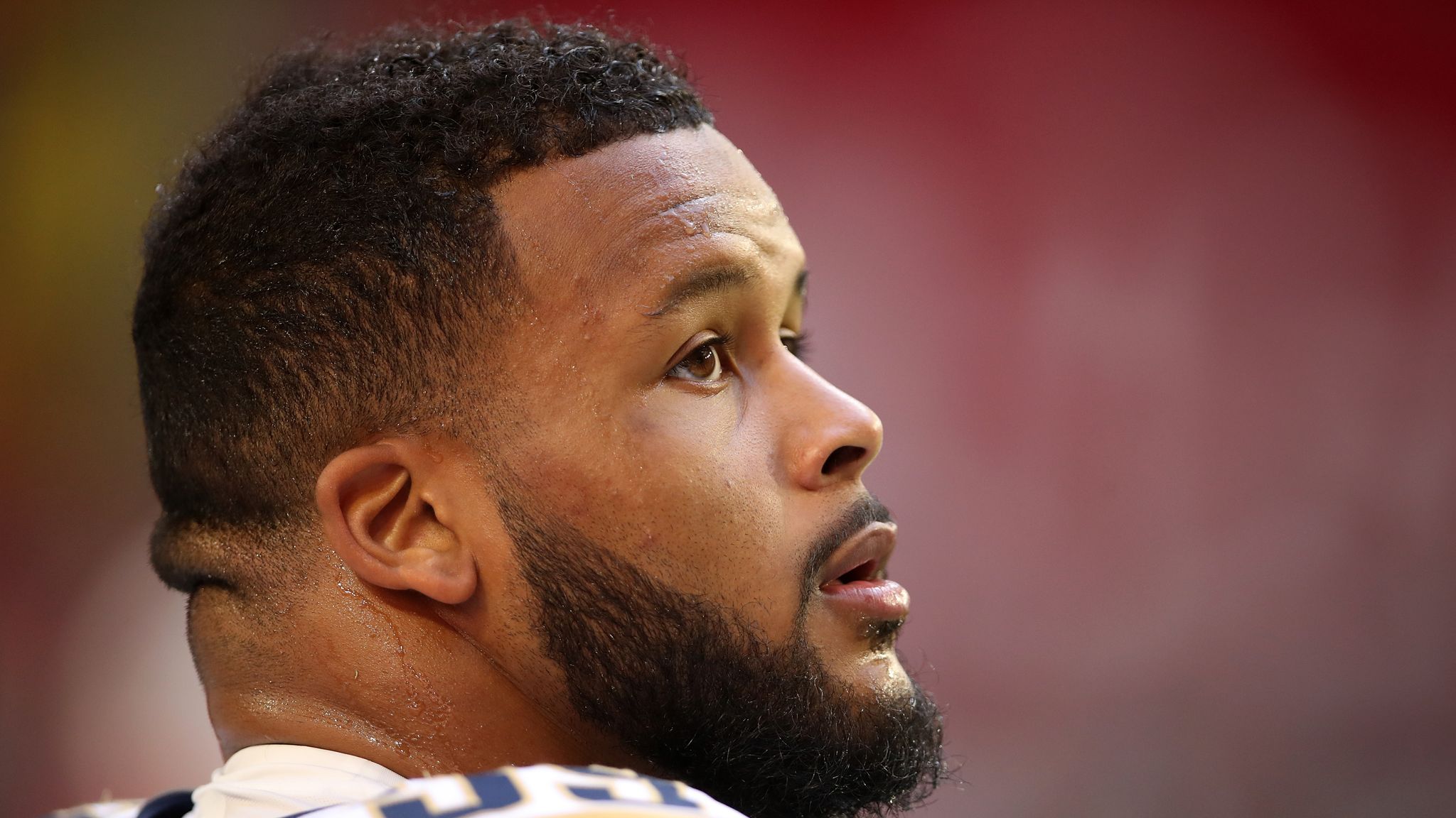 Donald, Suh ready to pressure Brady