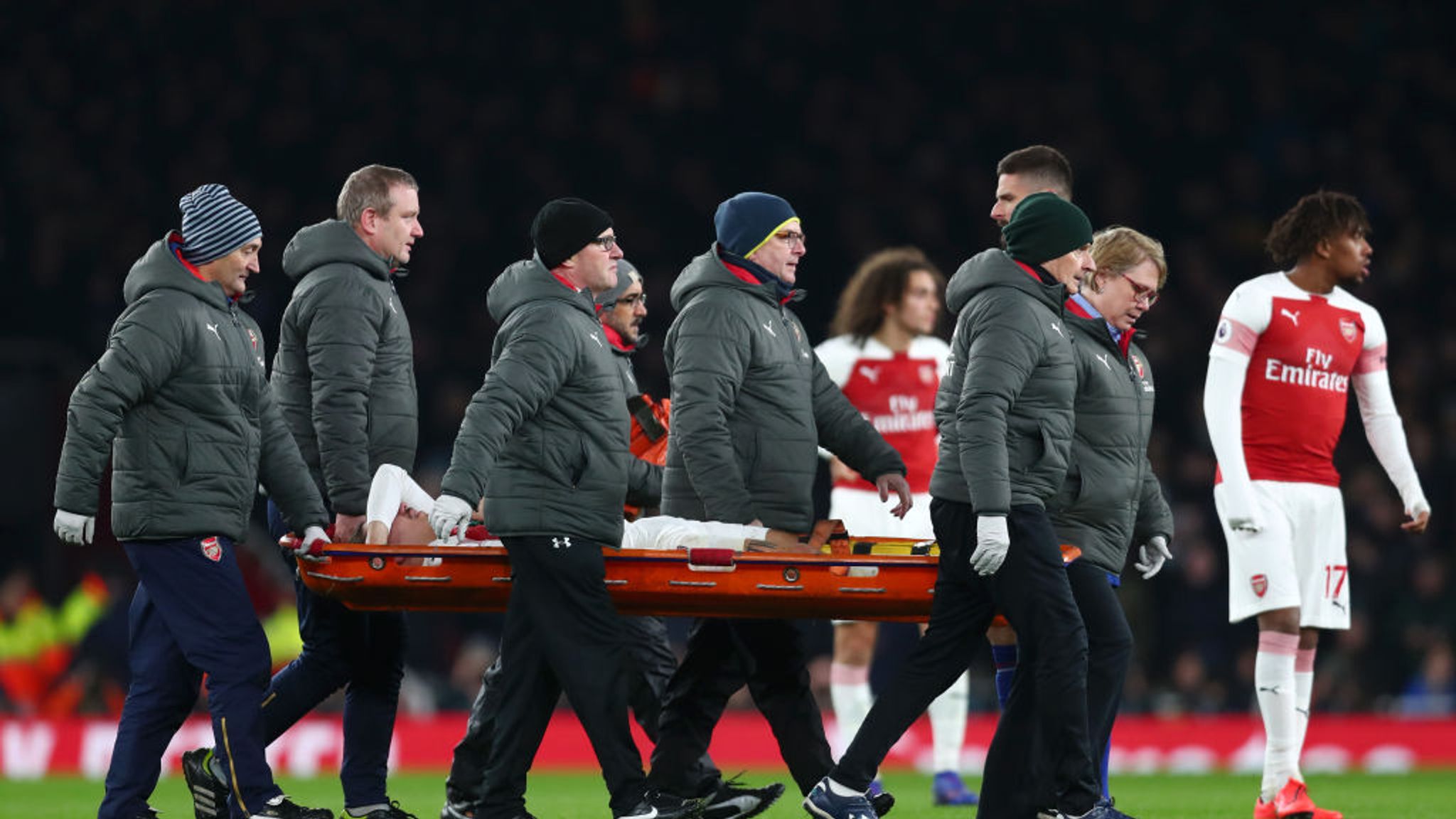 Barcelona's fitness woes continue! Club confirm Bellerin set to undergo  tests on leg injury