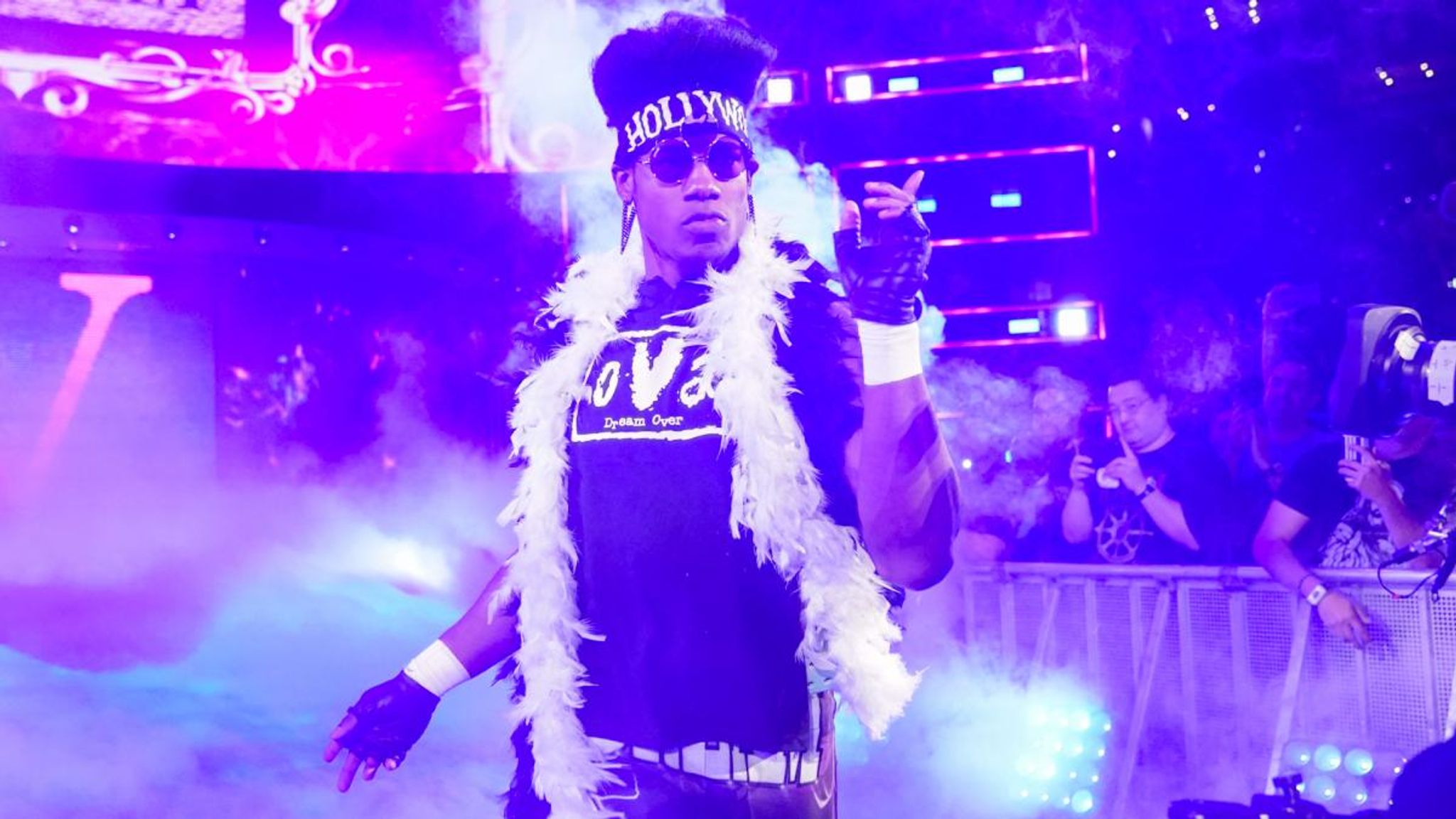 skysports-velveteen-dream-wwe_4556797.jpg