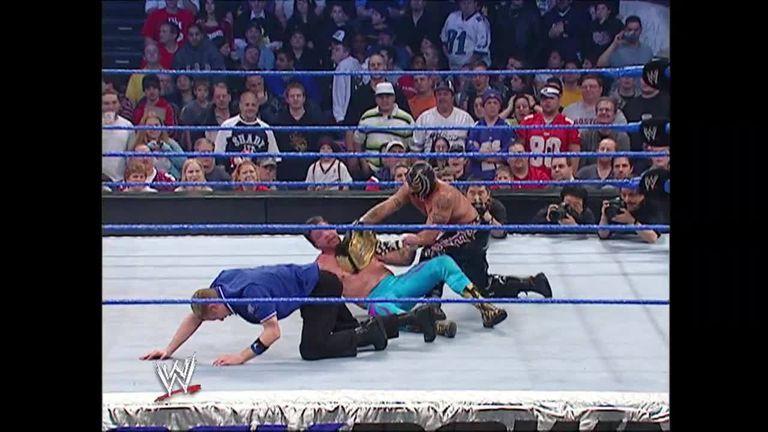 Rey Mysterio takes on Eddie Guerrero on SmackDown in 2005