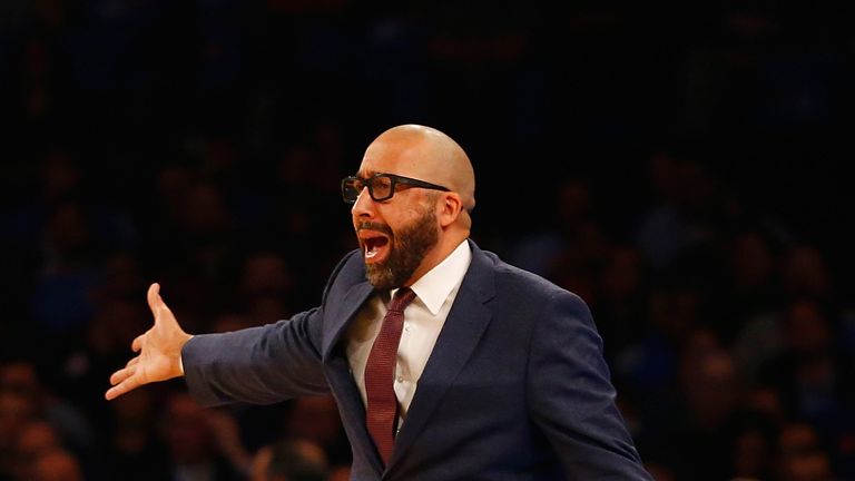 David Fizdale yells instructions from the sideline