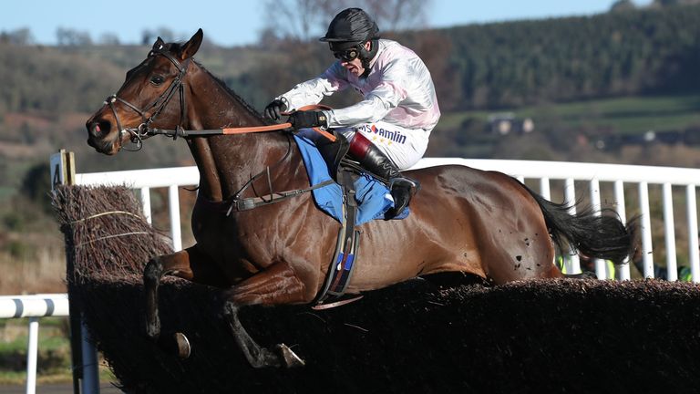 Little Miss Poet and Richard Johnson win at Ludlow