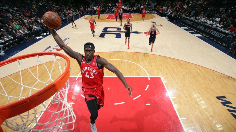 Pascal Siakam scores at the rim