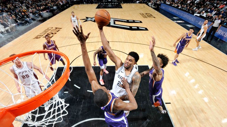 Rudy Gay attacks the basket